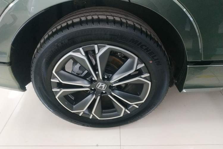 Used Honda Breeze 2023 240TURBO Four-Wheel Drive Luxury Edition 5 Seats Exterior 2