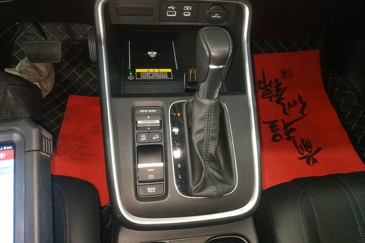 Used Honda Breeze 2023 240TURBO Four-Wheel Drive Luxury Edition 5 Seats Gear Lever