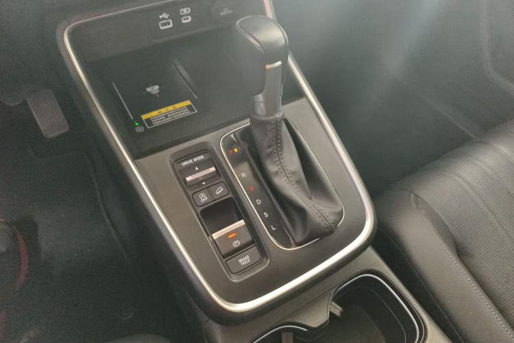 Used Honda Breeze 2023 240TURBO Four-Wheel Drive Luxury Edition 5 Seats Gear Lever
