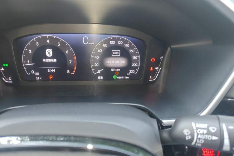 Used Honda Breeze 2023 240TURBO Four-Wheel Drive Luxury Edition 5 Seats Odometer Close Up