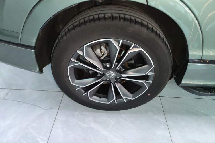 Used Honda Breeze 2023 240TURBO Four-Wheel Drive Luxury Edition 5 Seats Right Rear Wheel Hub