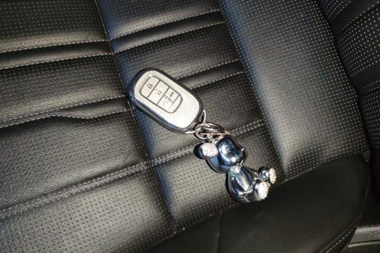Used Honda Breeze 2023 240TURBO Four-Wheel Drive Luxury Edition 5 Seats Vehicle Key