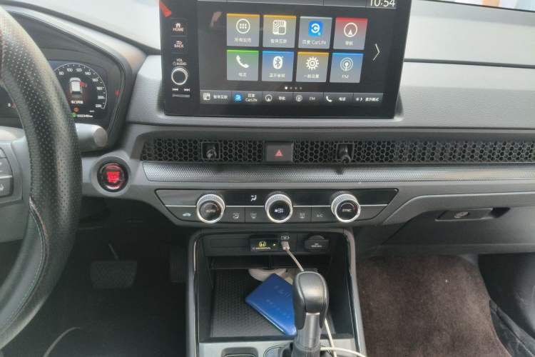 Used Honda Breeze 2023 240TURBO Two-Wheel-Drive Luxury Edition 5 Seats Audio And AC Panel