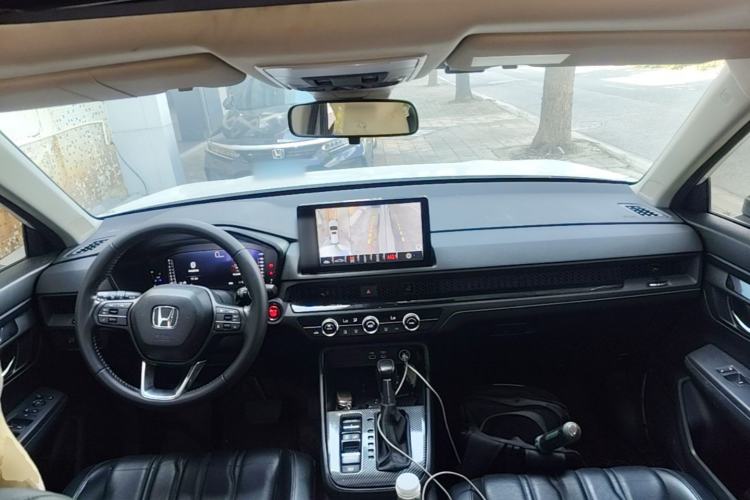 Used Honda Breeze 2023 240TURBO Two-Wheel-Drive Luxury PRO 7-Seater Center Console