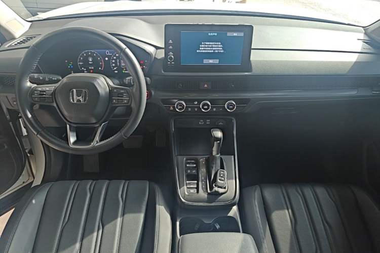 Used Honda Breeze 2023 240TURBO Two-Wheel-Drive Luxury Edition 5 Seats Center Console