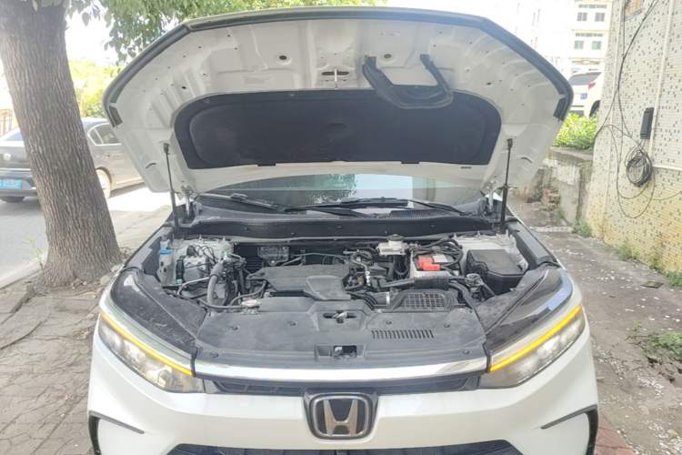 Used Honda Breeze 2023 240TURBO Two-Wheel-Drive Luxury PRO 7-Seater Engine Bay