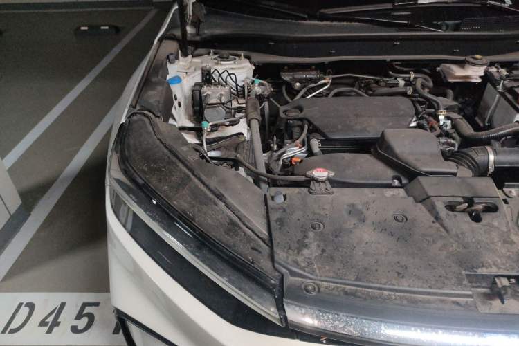Used Honda Breeze 2023 240TURBO Two-Wheel-Drive Luxury Edition 5 Seats Engine Bay Right