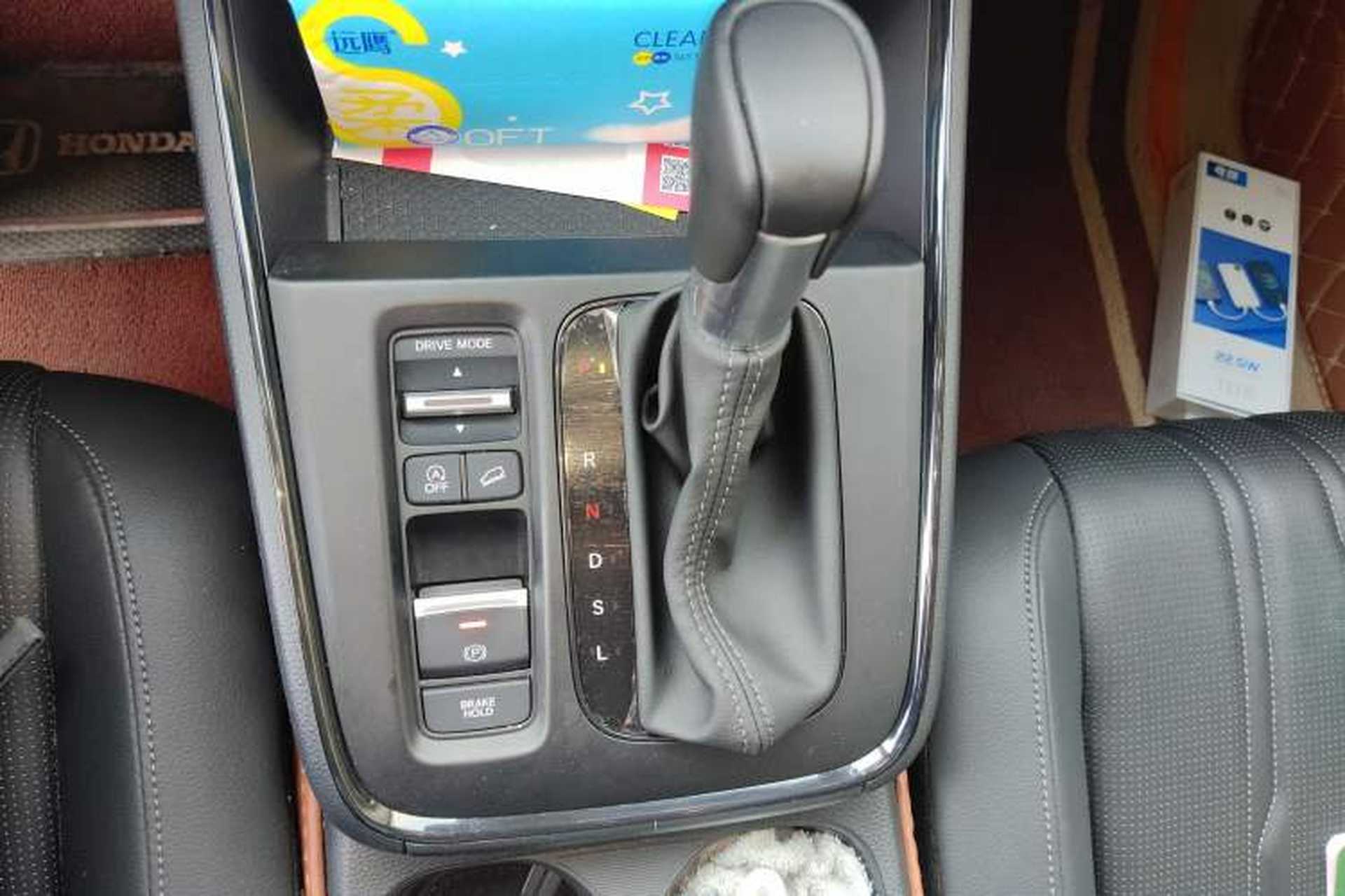 Used Honda Breeze 2023 240TURBO Two-Wheel-Drive Luxury Edition 5 Seats Gear Lever
