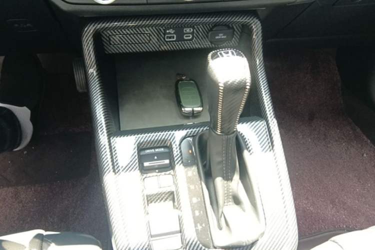 Used Honda Breeze 2023 240TURBO Two-Wheel-Drive Luxury Edition 5 Seats Gear Lever