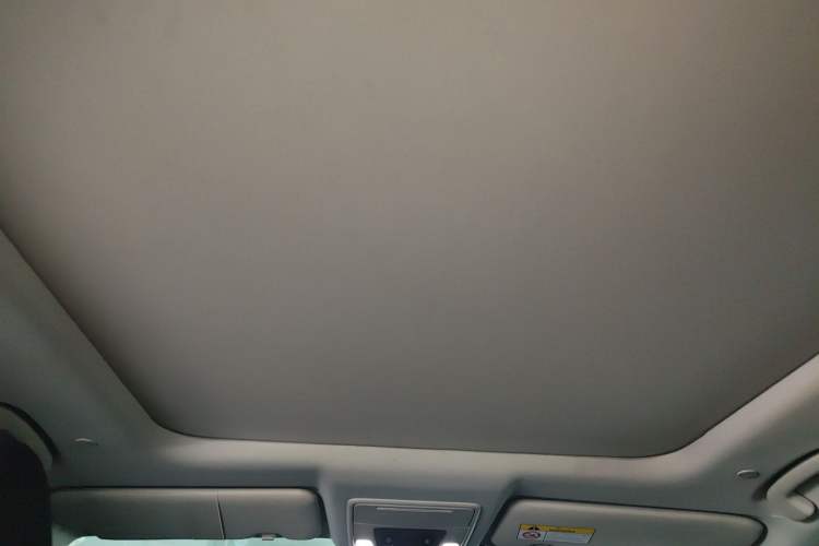 Used Honda Breeze 2023 240TURBO Two-Wheel Drive Elite Edition 5 Seats Headliner