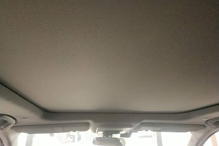 Used Honda Breeze 2023 240TURBO Two-Wheel Drive Elite Edition 5 Seats Headliner