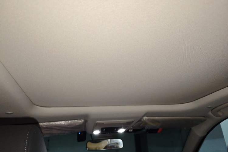 Used Honda Breeze 2023 240TURBO Two-Wheel-Drive Luxury Edition 5 Seats Headliner