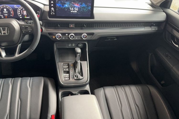 Used Honda Breeze 2023 240TURBO Two-Wheel-Drive Luxury Edition 5 Seats Interior 3