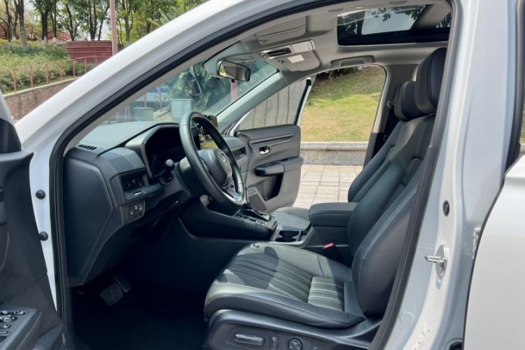 Used Honda Breeze 2023 240TURBO Two-Wheel-Drive Luxury Edition 5 Seats Interior 9
