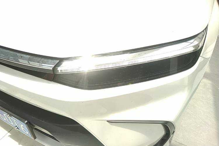 Used Honda Breeze 2023 240TURBO Two-Wheel-Drive Luxury Edition 5 Seats Left Front Headlight