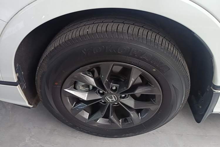 Used Honda Breeze 2023 240TURBO Two-Wheel Drive Elite Edition 5 Seats Left Front Wheel Hub