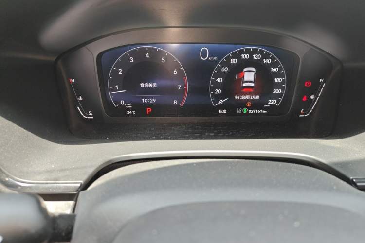 Used Honda Breeze 2023 240TURBO Two-Wheel-Drive Luxury Edition 5 Seats Odometer Close Up