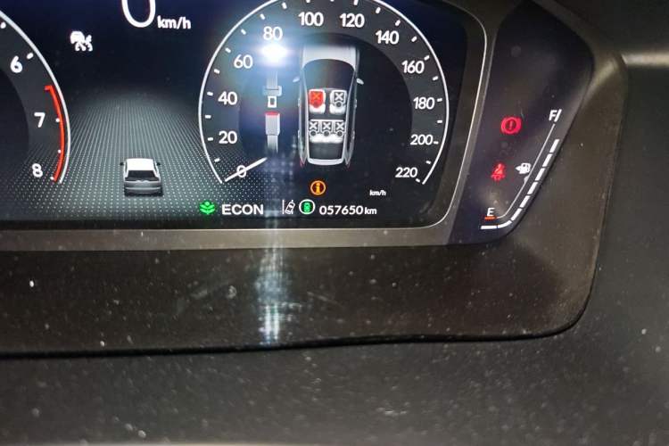 Used Honda Breeze 2023 240TURBO Two-Wheel-Drive Luxury Edition 5 Seats Odometer Close Up