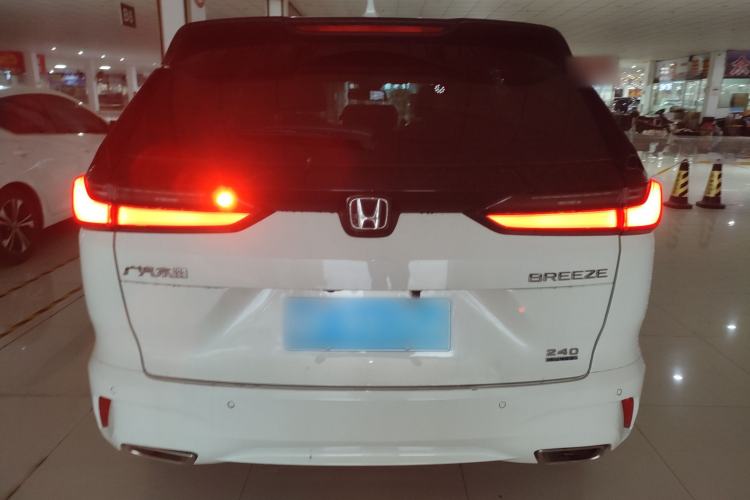 Used Honda Breeze 2023 240TURBO Two-Wheel-Drive Luxury Edition 5 Seats Rear