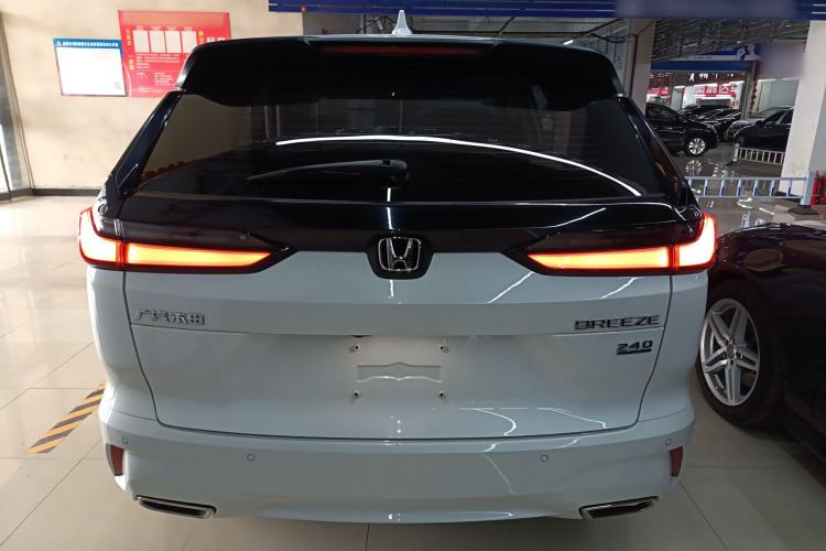 Used Honda Breeze 2023 240TURBO Two-Wheel-Drive Luxury Edition 5 Seats Rear