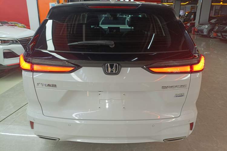 Used Honda Breeze 2023 240TURBO Two-Wheel-Drive Luxury Edition 5 Seats Rear