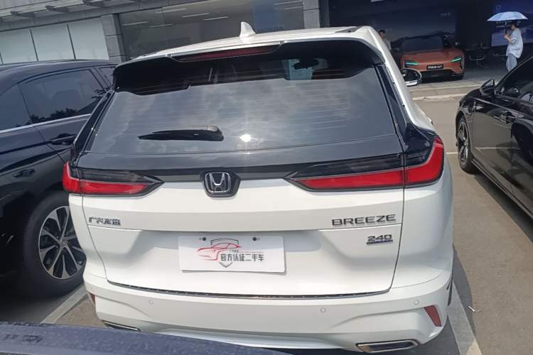 Used Honda Breeze 2023 240TURBO Two-Wheel-Drive Luxury Edition 5 Seats Rear