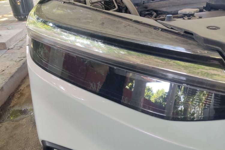Used Honda Breeze 2023 240TURBO Two-Wheel-Drive Luxury Edition 5 Seats Right Front Headlight