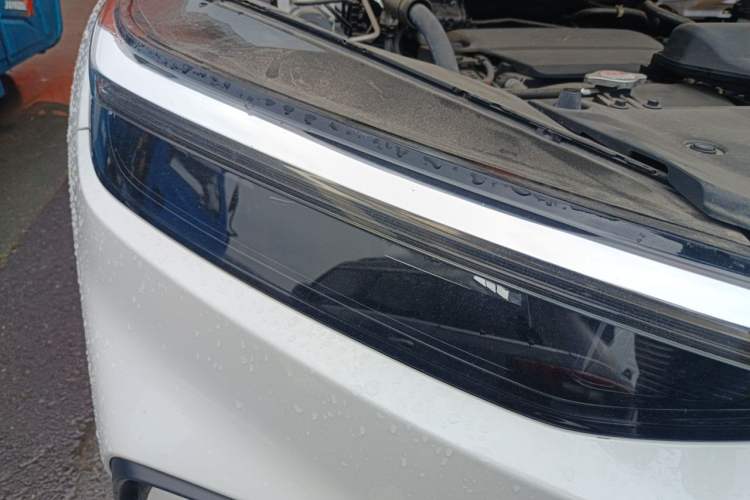 Used Honda Breeze 2023 240TURBO Two-Wheel-Drive Luxury Edition 5 Seats Right Front Headlight