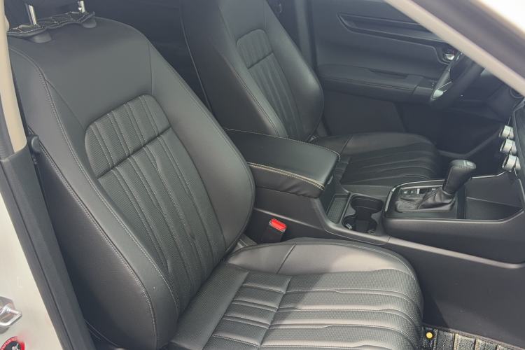 Used Honda Breeze 2023 240TURBO Two-Wheel-Drive Luxury Edition 5 Seats Right Front Seat