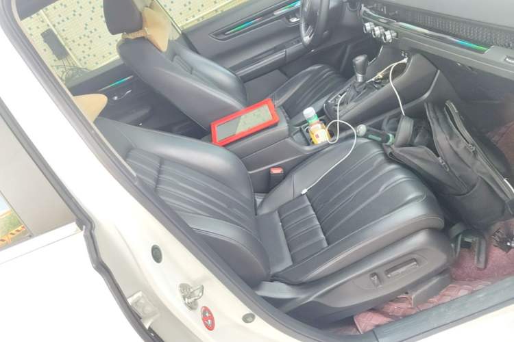 Used Honda Breeze 2023 240TURBO Two-Wheel-Drive Luxury PRO 7-Seater Right Front Seat