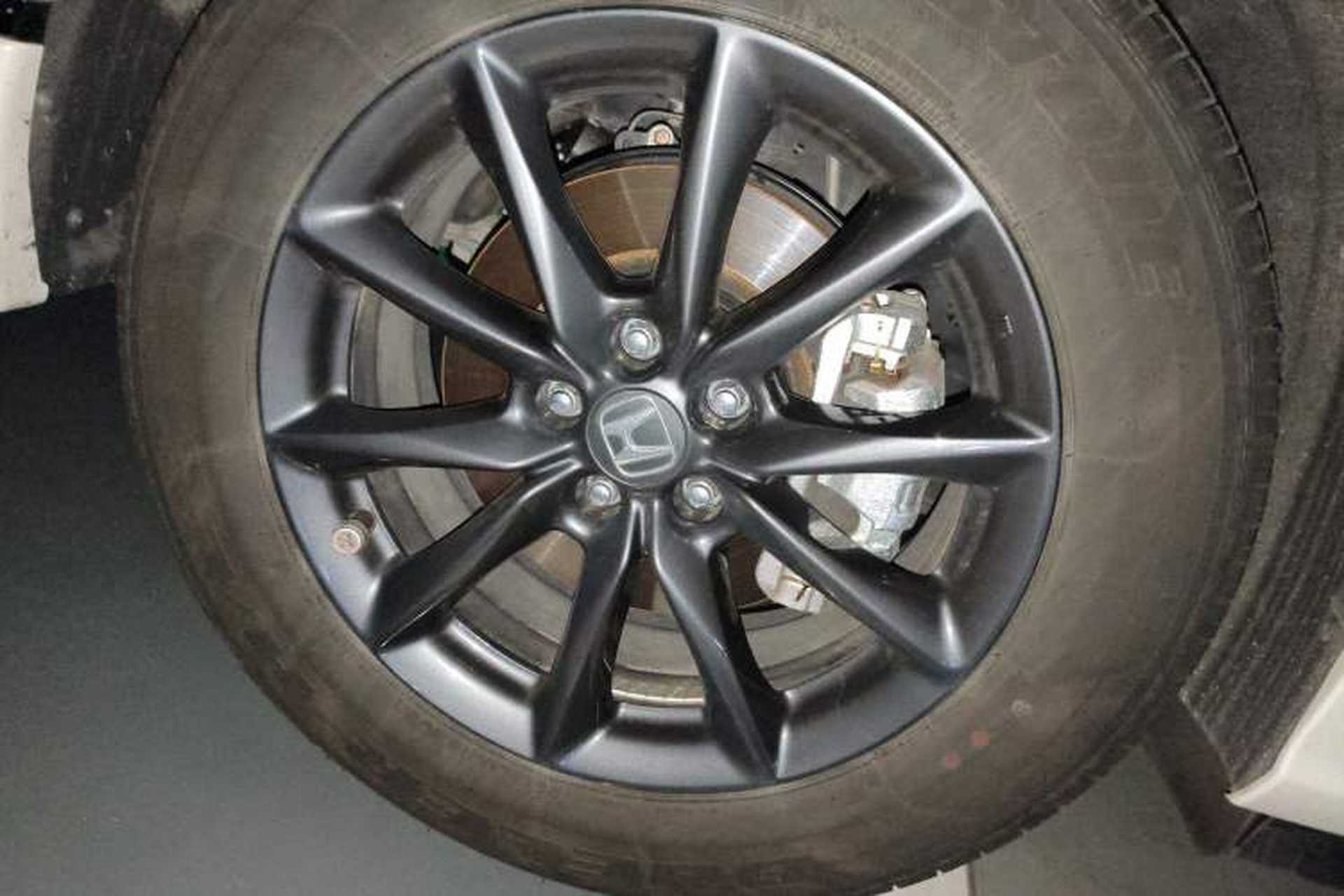 Used Honda Breeze 2023 240TURBO Two-Wheel-Drive Prestige Edition 5 Seats Right Front Wheel Hub