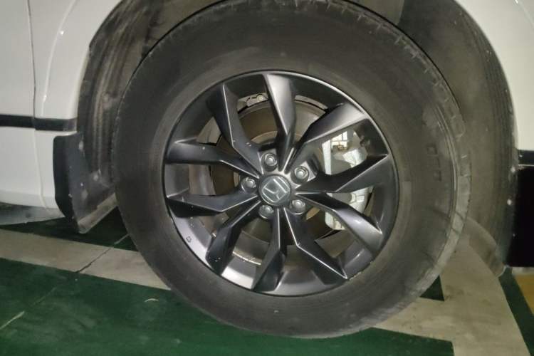 Used Honda Breeze 2023 240TURBO Two-Wheel-Drive Luxury Edition 5 Seats Right Front Wheel Hub
