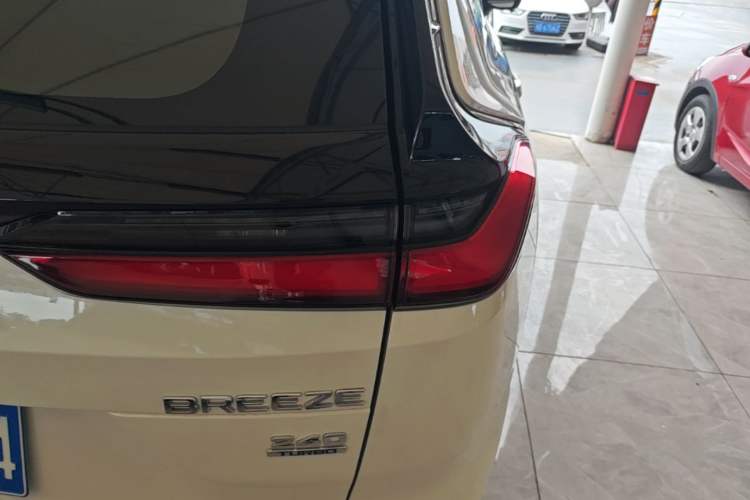 Used Honda Breeze 2023 240TURBO Two-Wheel Drive Elite Edition 5 Seats Right Rear Taillight