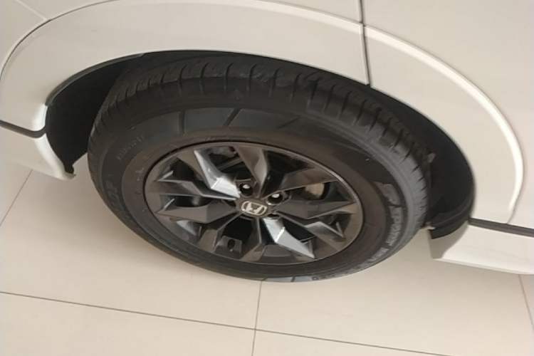 Used Honda Breeze 2023 240TURBO Two-Wheel Drive Elite Edition 5 Seats Right Rear Wheel Hub
