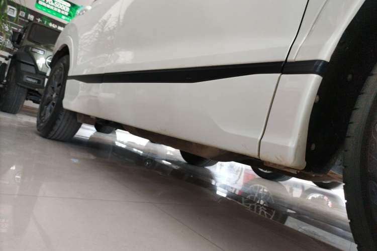 Used Honda Breeze 2023 240TURBO Two-Wheel-Drive Luxury Edition 5 Seats Right Side Sill