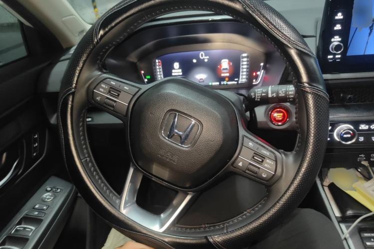 Used Honda Breeze 2023 240TURBO Two-Wheel-Drive Prestige Edition 5 Seats Steering Wheel