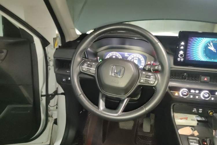 Used Honda Breeze 2023 240TURBO Two-Wheel-Drive Luxury Edition 5 Seats Steering Wheel
