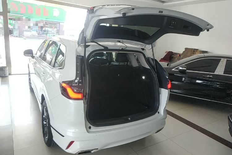 Used Honda Breeze 2023 240TURBO Two-Wheel Drive Elite Edition 5 Seats Trunk