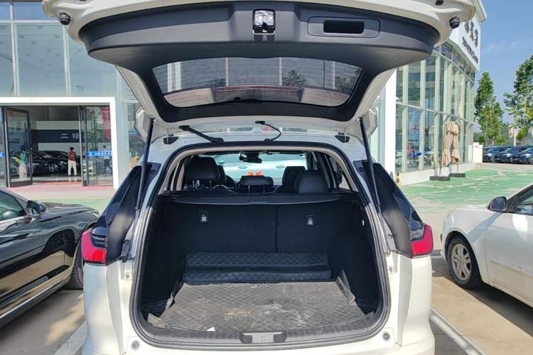 Used Honda Breeze 2023 240TURBO Two-Wheel-Drive Luxury Edition 5 Seats Trunk