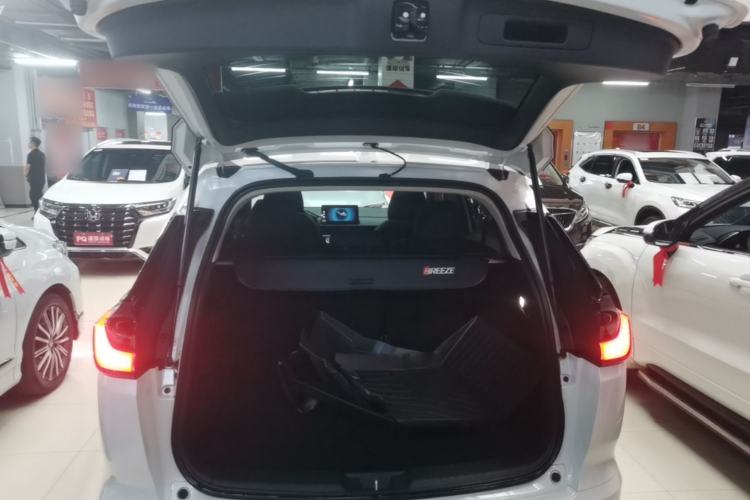 Used Honda Breeze 2023 240TURBO Two-Wheel Drive Elite Edition 5 Seats Trunk