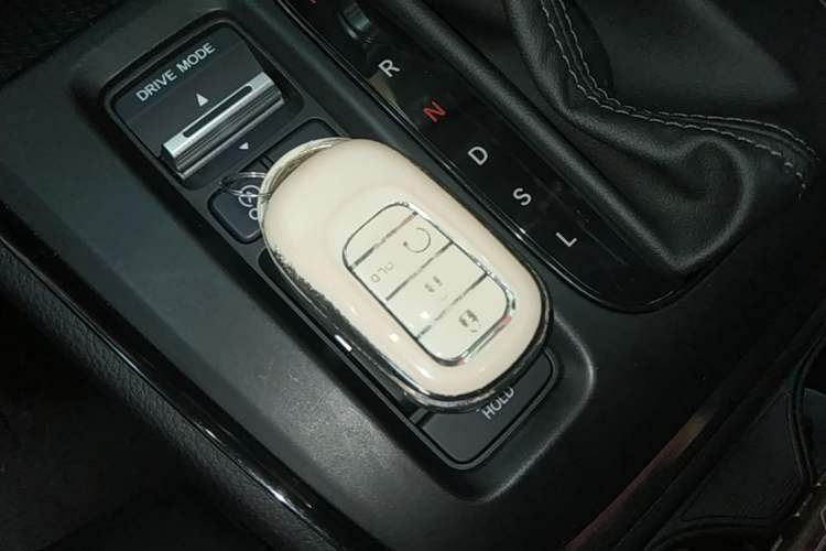 Used Honda Breeze 2023 240TURBO Two-Wheel-Drive Luxury Edition 5 Seats Vehicle Key