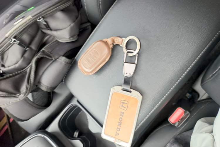 Used Honda Breeze 2023 240TURBO Two-Wheel-Drive Prestige Edition PRO 7-Seater Vehicle Key