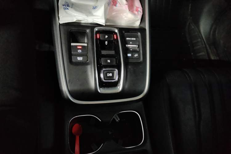 Used Honda Breeze 2024 eHEV Two-Wheel Drive Premium Edition Gear Lever
