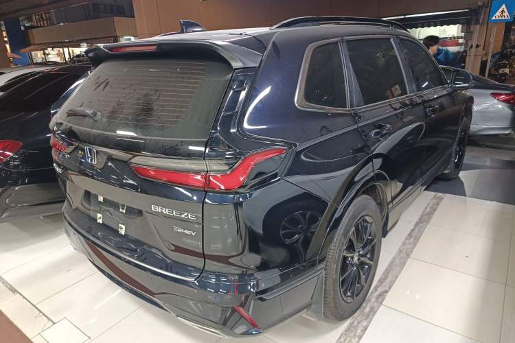 Used Honda Breeze 2024 eHEV Two-Wheel-Drive Luxury Edition Rear Right 45 Deg