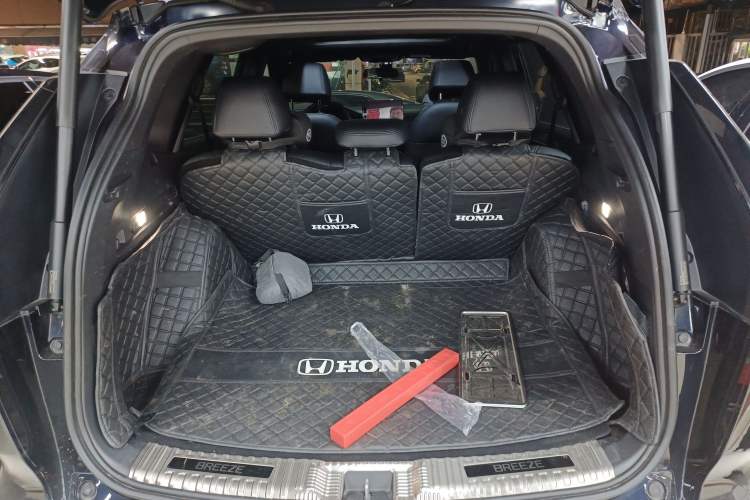 Used Honda Breeze 2024 eHEV Two-Wheel-Drive Luxury Edition Trunk