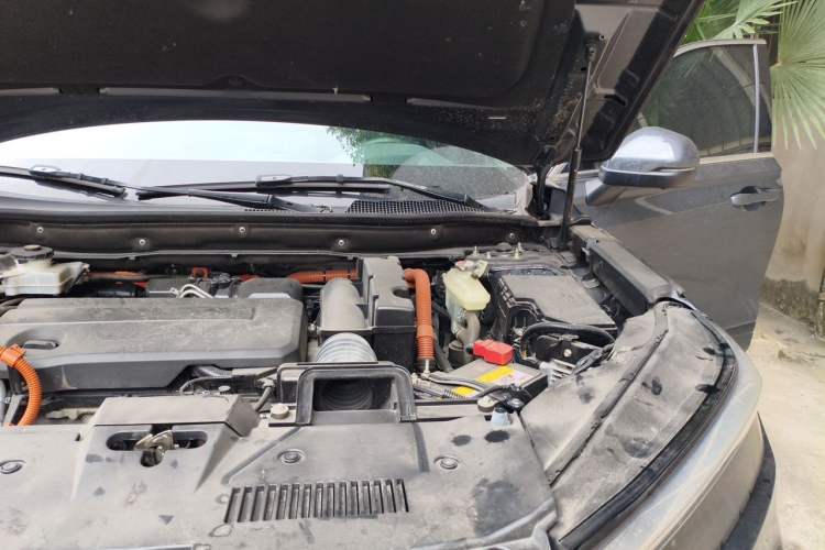 Used Honda Breeze 2024 eHEV Four-Wheel Drive Supreme Edition Engine Bay Left