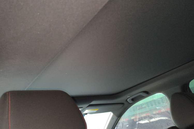 Used Honda Breeze 2024 eHEV Four-Wheel Drive Supreme Edition Headliner