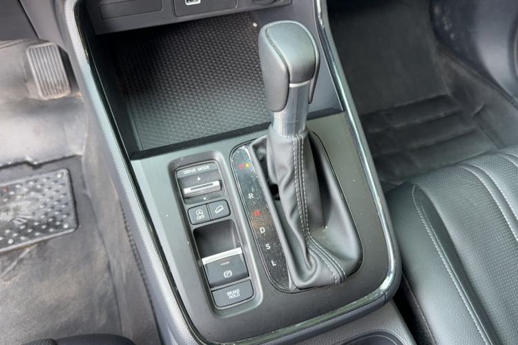 Used Honda Breeze 2025 240TURBO Two-Wheel-Drive Luxury Edition 5 Seats Gear Lever