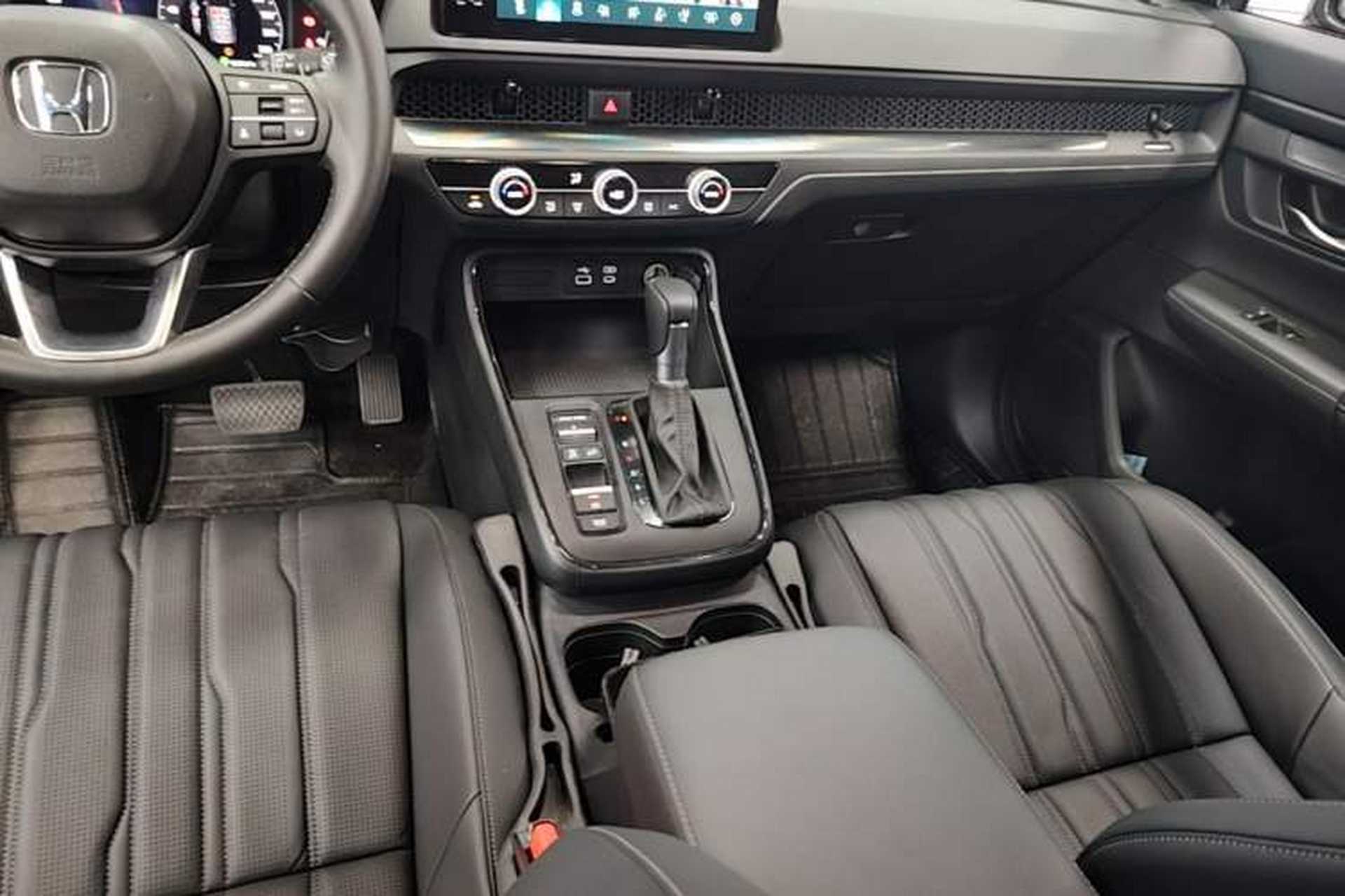 Used Honda Breeze 2025 240TURBO Two-Wheel-Drive Luxury Edition 7 Seats Gear Lever
