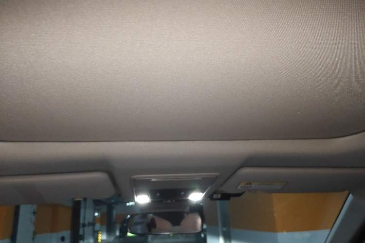 Used Honda Breeze 2025 240TURBO Two-Wheel-Drive Luxury Edition 5 Seats Headliner